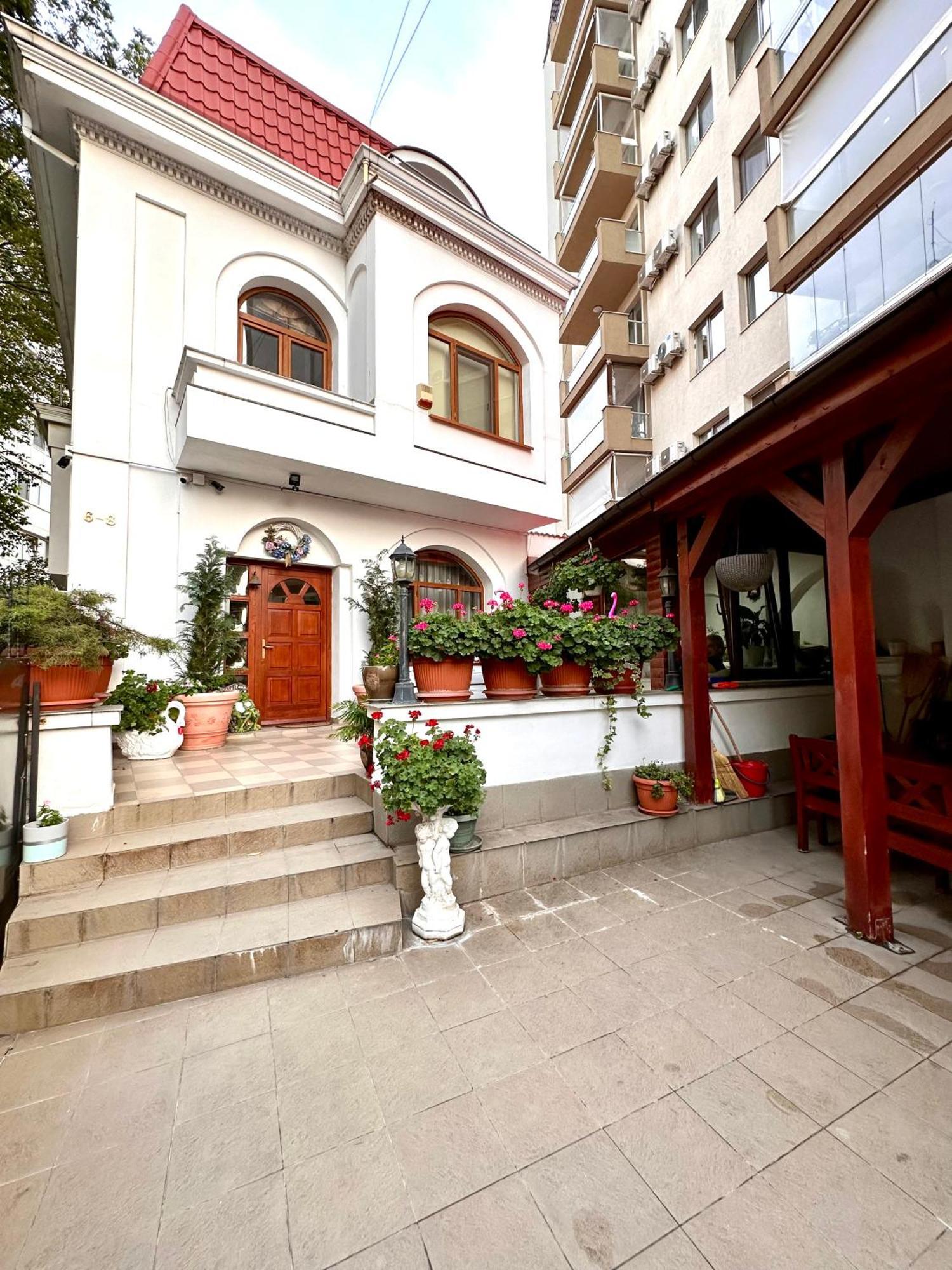 Budapest Residence Бухарест Экстерьер фото