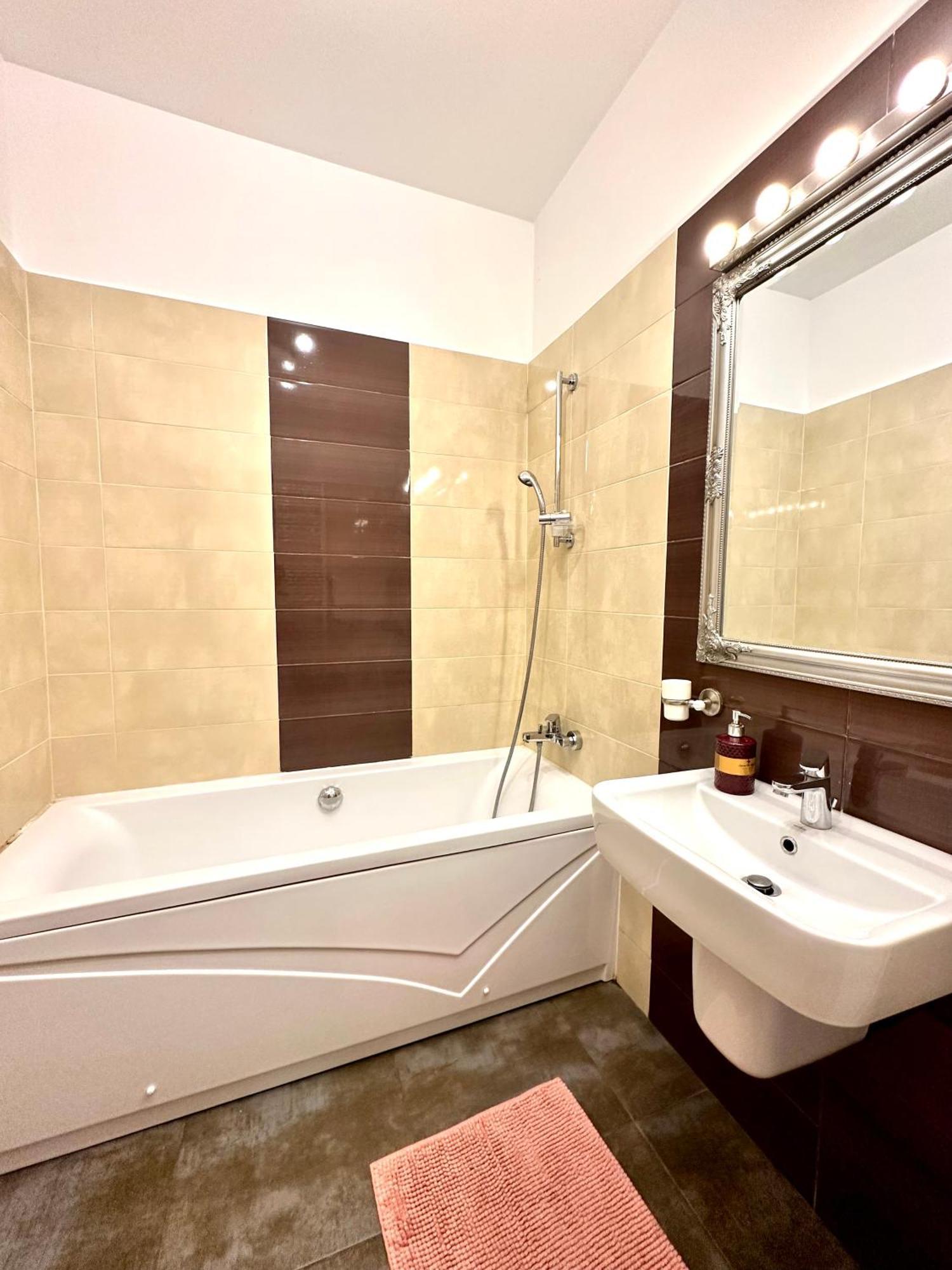 Budapest Residence Бухарест Экстерьер фото
